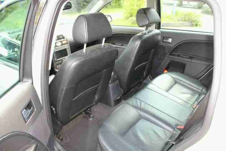 Ford Mondeo Kombi Ghia X