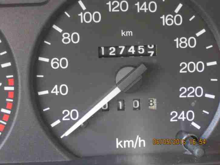 Ford Mondeo V6 Ghia MK2 im 19 jährigen Super Zustand