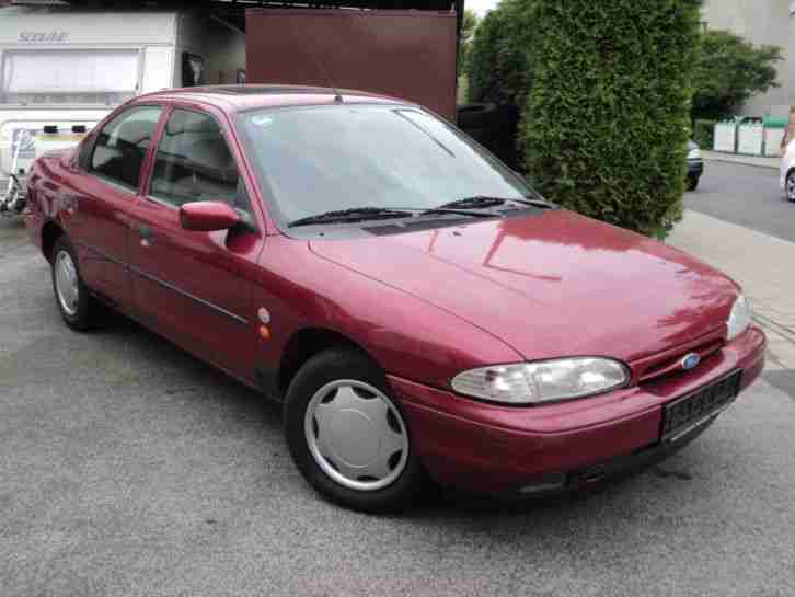 Ford Mondeo aus