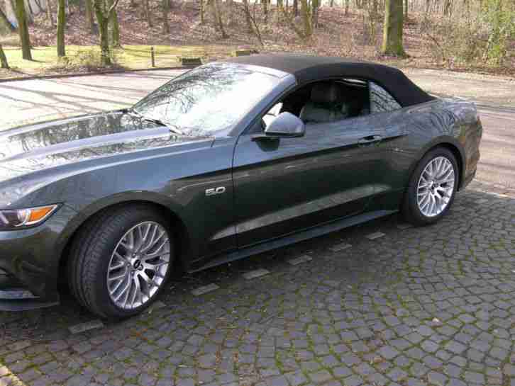 Ford Mustang Cabrio