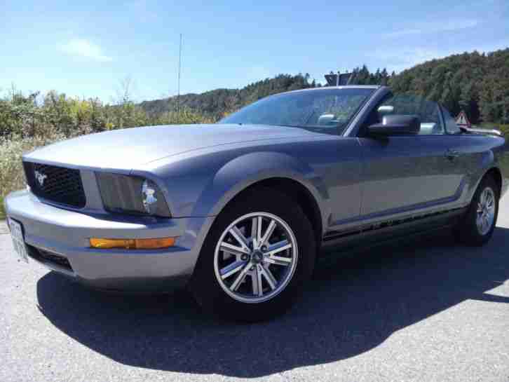 Ford Mustang Cabrio Premium, Bj. 2006, V6
