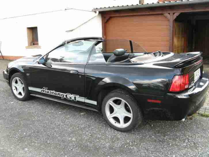 Ford Mustang GT V8 Cabrio, eventuell Inzahlungnahme von Motorrad Oldtimer.