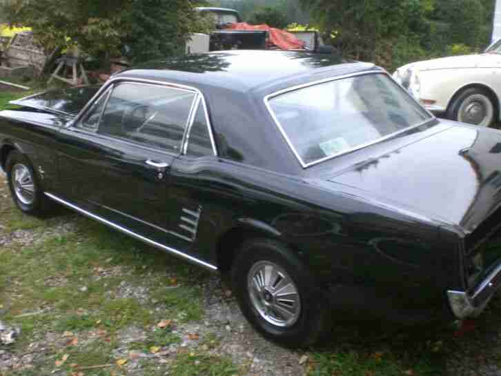 Mustang V 8 Typ 289 Oldtimer 1966