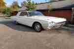 Ford Thunderbird mit 390i V8 und Automatik