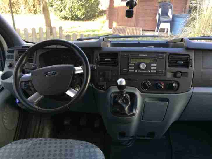 Ford Transit FT 300 M TDCI VA Trend 9-Sitzer