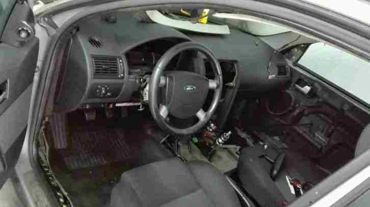 Ford mondeo mk3 ghia geschlachtet Karosserie