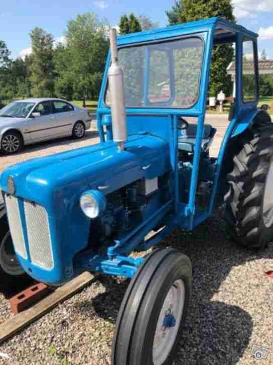 Fordson Dexta Trecker 1957 64