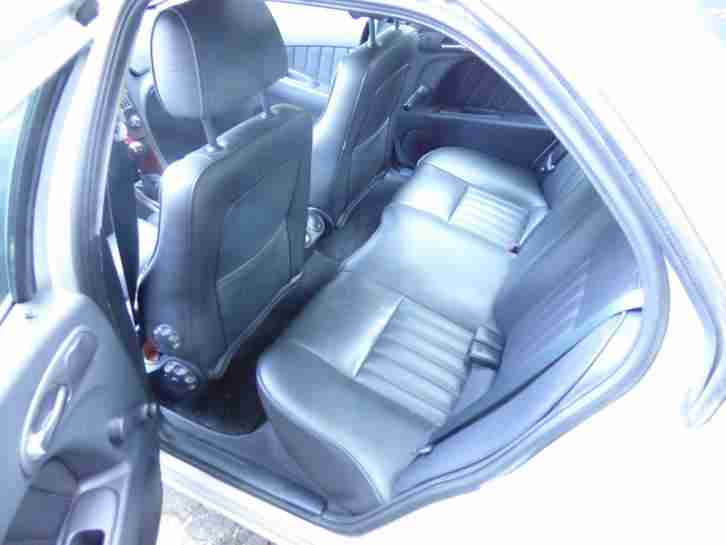 Für Schrauber: Alfa Romeo 156 mit 1,6l Motor, 16V Twin Spark.