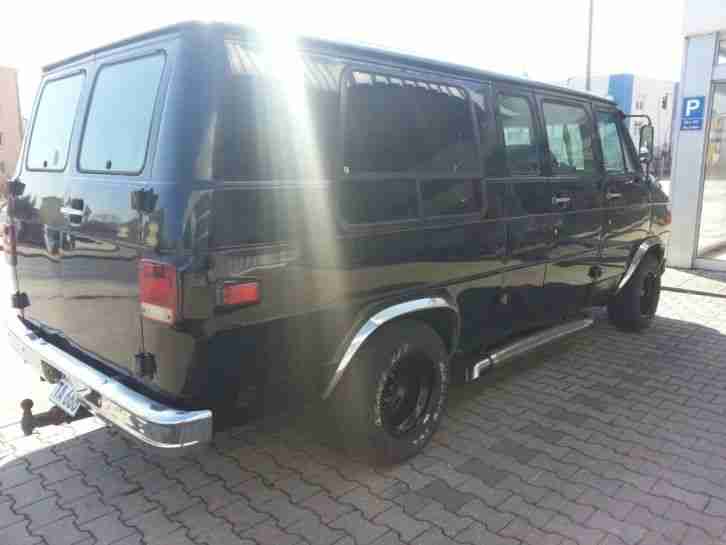 GMC Van G25 Sidepipes 5,7L V8 Gasanlage Automatikgetriebe Anhängerkupplung