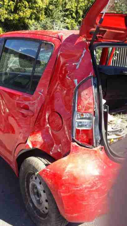 GS# Unfallwagen Daihatsu Sirion M3 Original 40000km EZ:2005