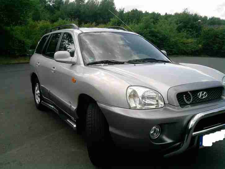 Geländewagen Hyundai Santa Fe 2,4 4WD GLS Allrad mit Gas & Benzin ( LPG )
