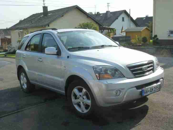 Gepflegter KIA SORENTO Facelift NAVI, Klima, Rückfahrkamera, Automatik, Allrad
