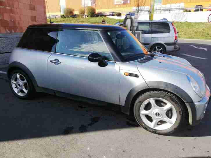 Gepflegter Mini Cooper/TÜV Neu/116 PS/Klima/Panoramadach/Harman Kardon/Sitzheiz.