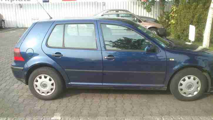 Golf 4 1,4 75 PS. Bj, 1999 TÜV 8/16 117000 km Top