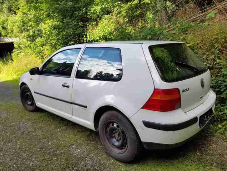 Golf 4
