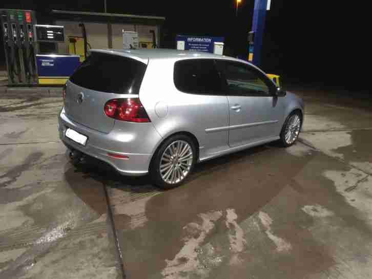Golf 5 R32 DSG NAVI XENON STANDHEIZUNG