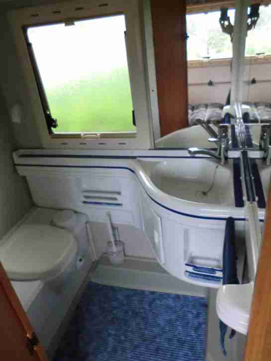 Gut erhaltenes Fiat Ducato Wohnmobil Adria Aufbau zu verkaufen