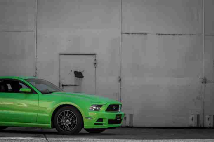 Gutschein FORD MUSTANG 1x Tag selber fahren WERT 259 €