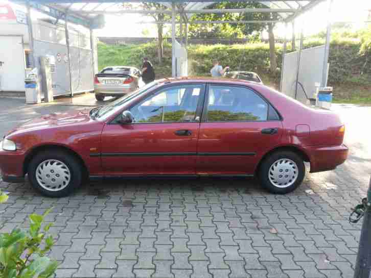 CIVIC LIMOUSINE 1995 mit 90 ps 1.5 und gültigem