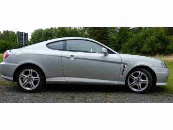 HYUNDAI COUPE GK 2.0 LUXE LEDER EZ 2007 SPORTSITZE ZAHNRIEMEN NEU BREMSEN NEU