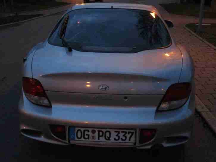 !!! HYUNDAI Coupe 2,0 RD - TÜV NEU, diverse Neuteile, silber,166TKM, Klima !!!