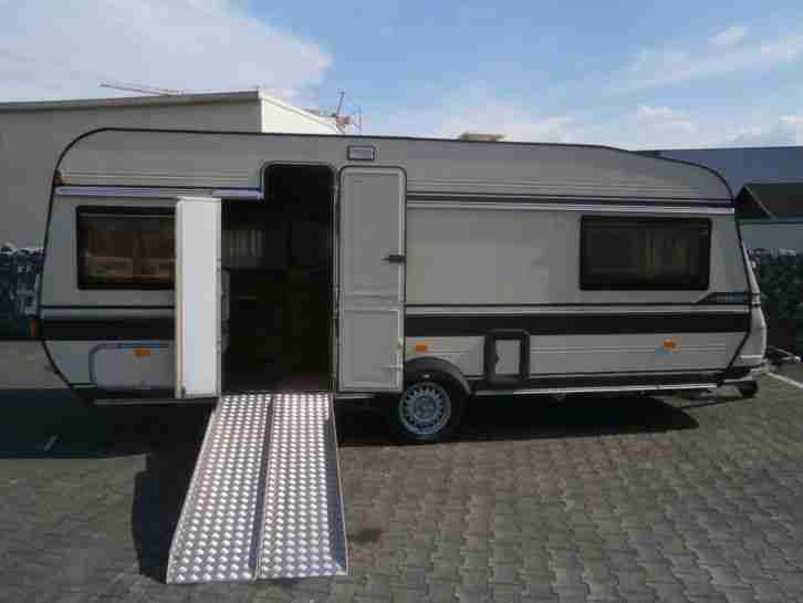 Hobby 545 - Spezialumbau für Rollstuhlfahrer oder Motorradtransport !