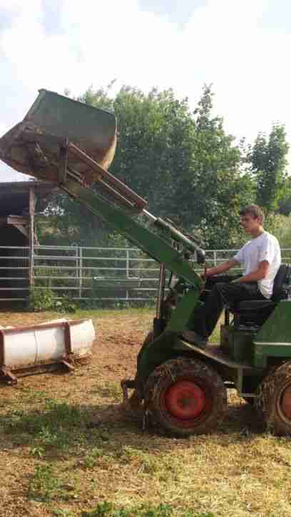 Hoflader, Radlader, Lader