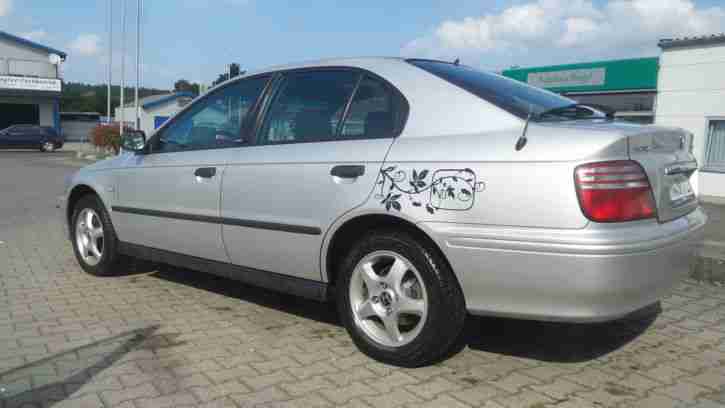 Honda Accord 1.8 LS VTEC