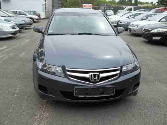 Honda Accord 2.0 Sedan
