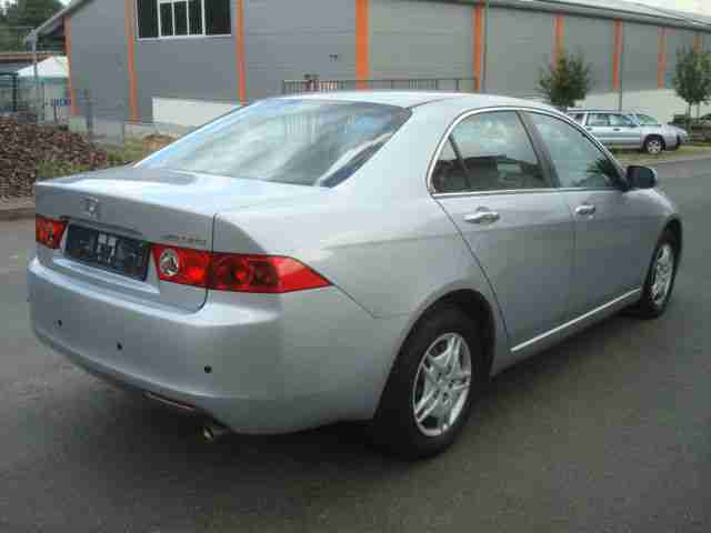 Honda Accord 2.0 i Automatik Comfort