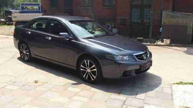 Honda Accord 2.0 i Comfort