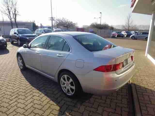 Honda Accord 2.0 i Sport