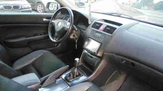 Honda Accord 2.0