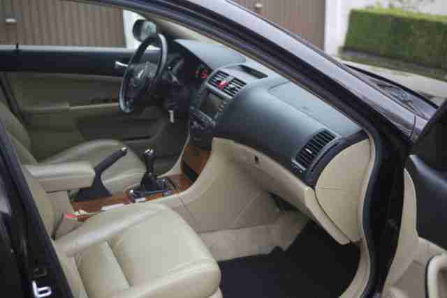 Honda Accord 2.4 i Executive/Vollleder/Top!