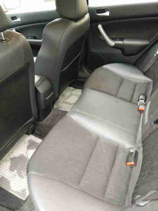 Honda Accord Automatik in einem S u p e r- ZUSTAND