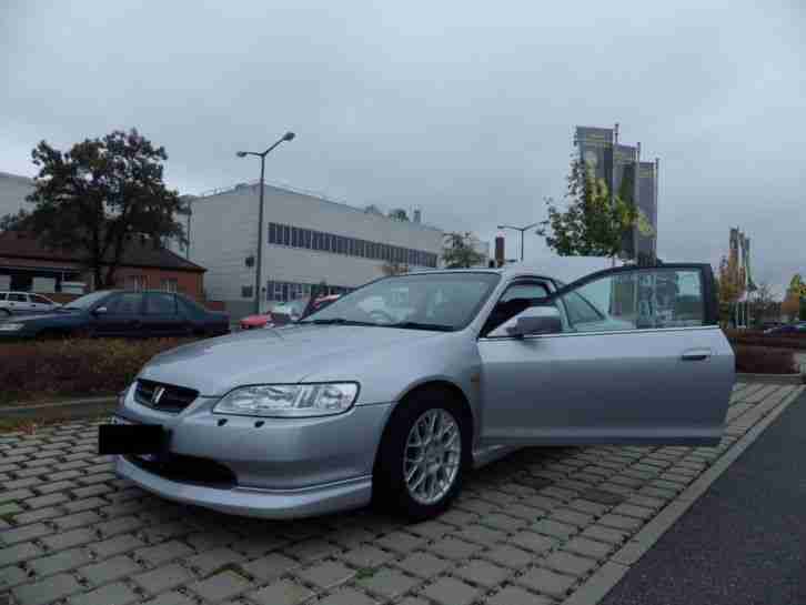 Accord Coupe 2.0, 147 PS