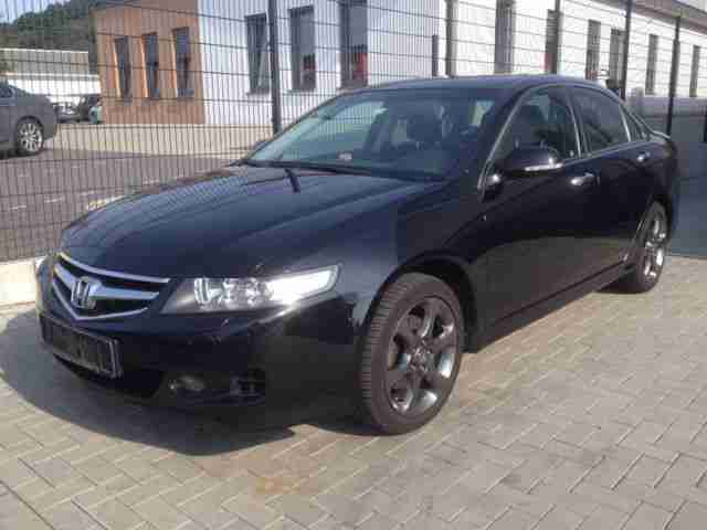 Honda Accord Lim. 2.2 i-CTDi Executive *XENON*S-HEFT*