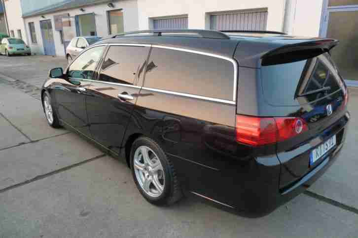 Honda Accord Tourer 2.2i-CDTi Sport, 18 Zoll Alu, Chiptunning, Sportfahrwerk TOP