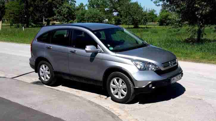 Honda CR-V 2.2 CDTI TÜV 10/18