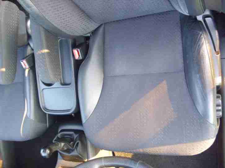 Honda CR-V CRV ES Geländewagen, 110Kw, Anhängerkupplung abnehmbar,