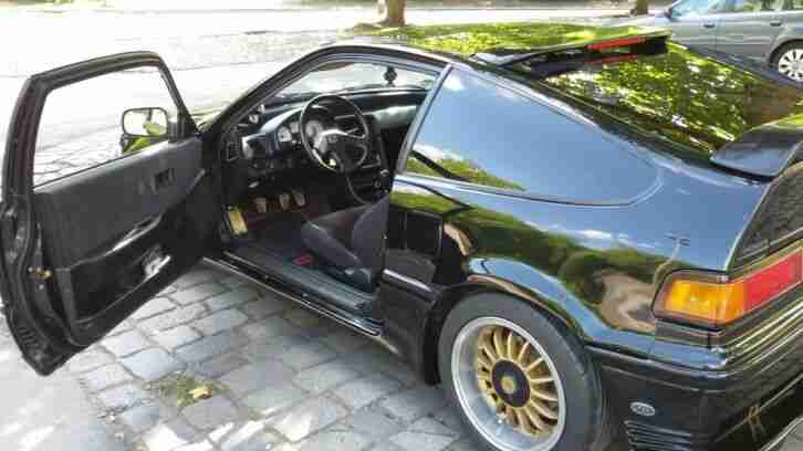 Honda CRX ED9 anschauen!!