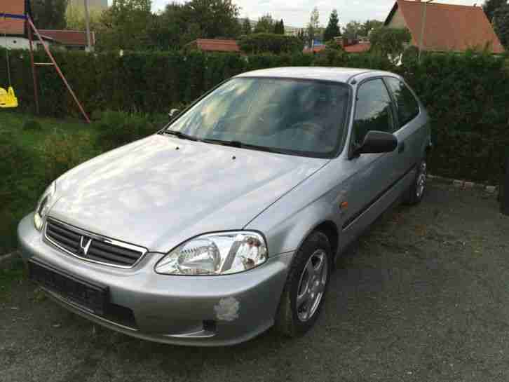 Honda Civic 1,4 1. Hand 69599 km