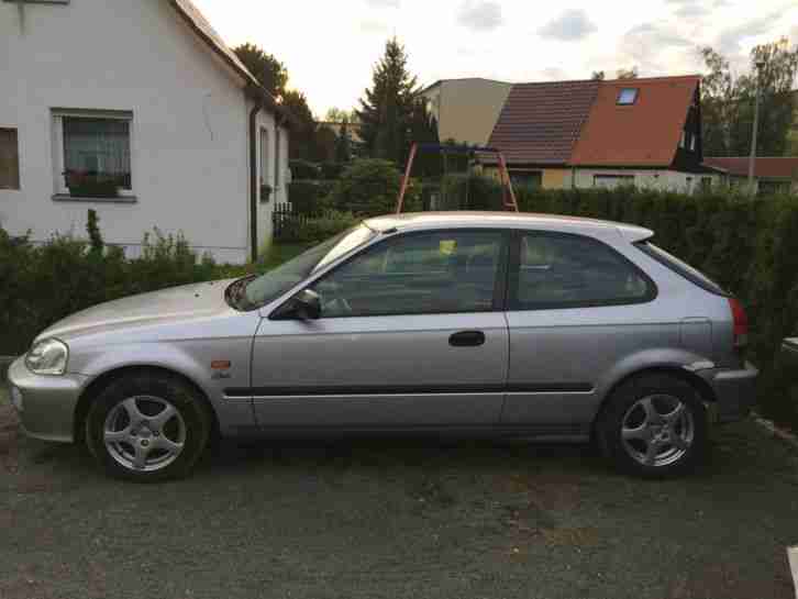 Honda Civic 1,4 1. Hand 69599 km