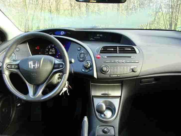 Honda Civic 1.4 i-VTEC Comfort, BJ 2011, 53050 Km, gepflegt