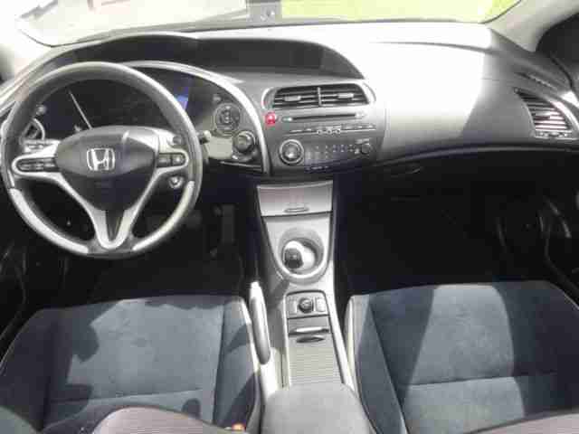 Honda Civic 1.4i