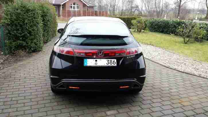 Honda Civic 1,8 Sport