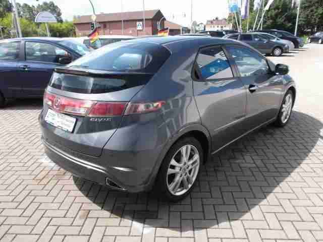 Honda Civic 1.8i-VTEC