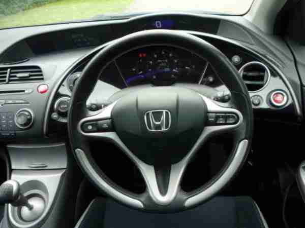 Honda Civic 1.8i