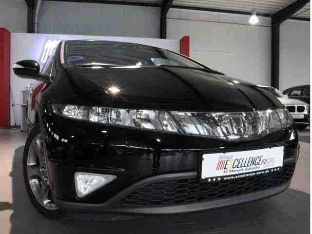 Honda Civic 1.8i-VTEC Executive XENON/PANORAMA/NAVI+