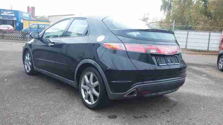 Honda Civic 1.8i-VTEC Sport